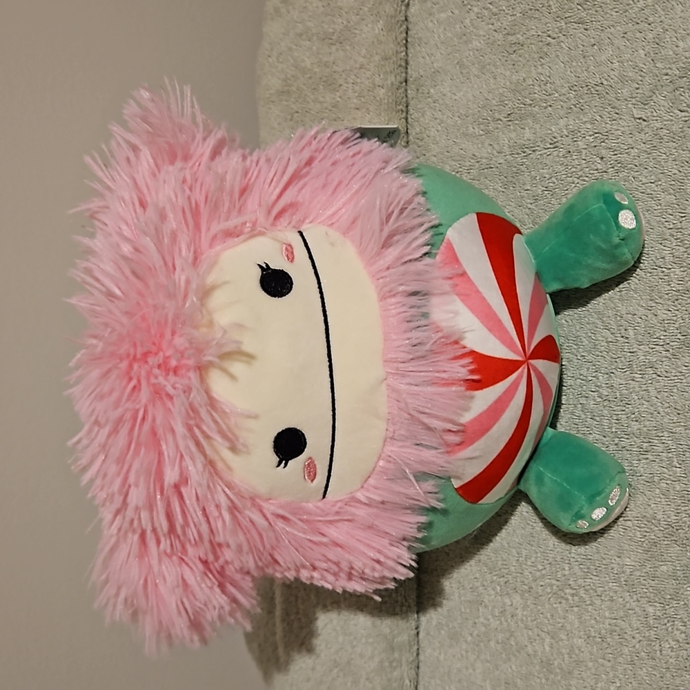 Adorable ASTRUD. pink & green with Peppermint Squishmallow  NWT